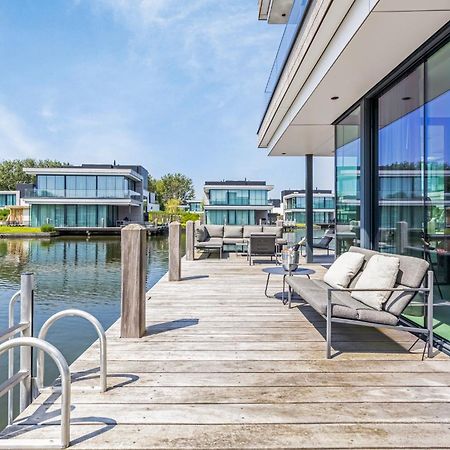 Lake House With Dock At Lake Veere, Zeeland Arnemuiden Bagian luar foto